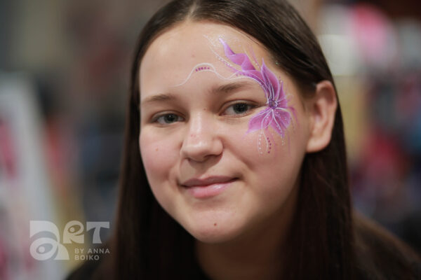 Festival eye face painting by Anna Boiko