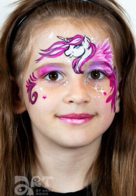 Unicorn face painting by Anna Boiko